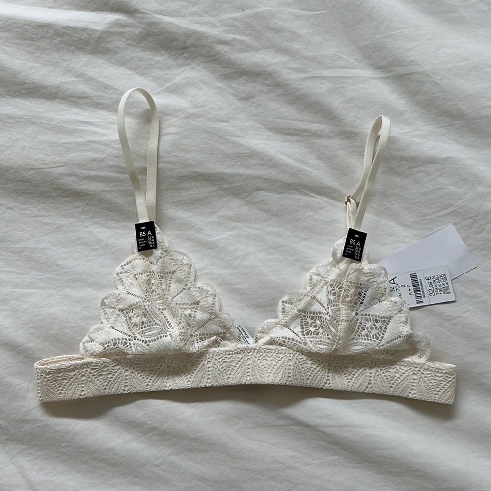 Etam Triangle Lace Bralette 32C